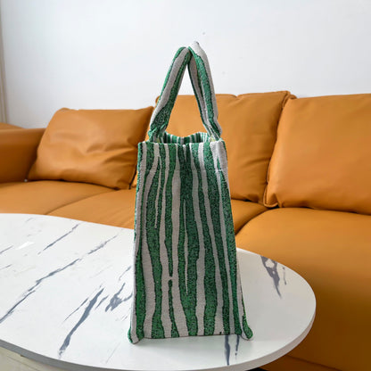ARIANATAPESTRY TAPESTRY TOTE BAG
