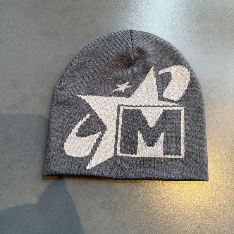 Star M Graphic Knit Beanie Gray