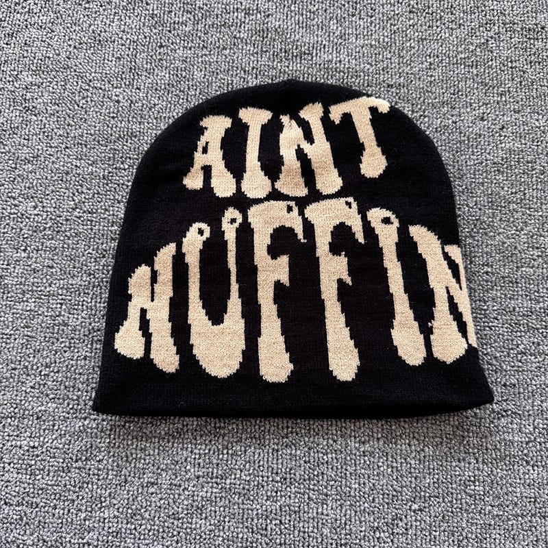 Aint Nuffin Lettering Knit Beanie Black / Beige