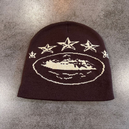 Three Star Oval Graphic Knit Beanie Brown