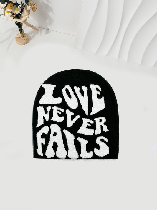 BEANIE-2058