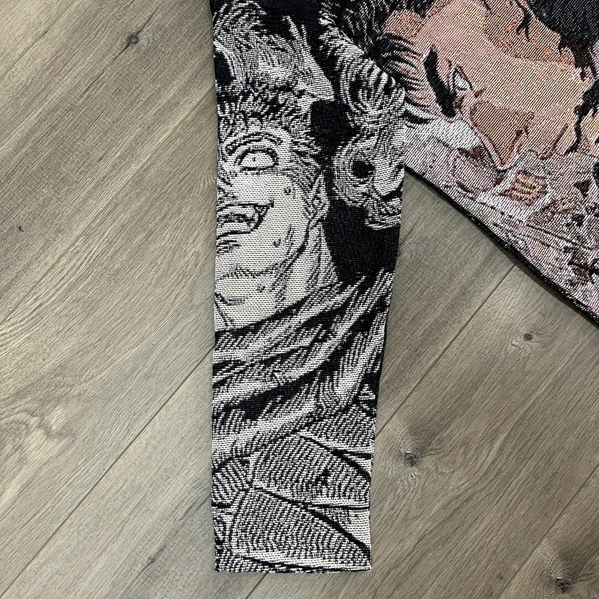 BERSERK TAPESTRY HOODIE