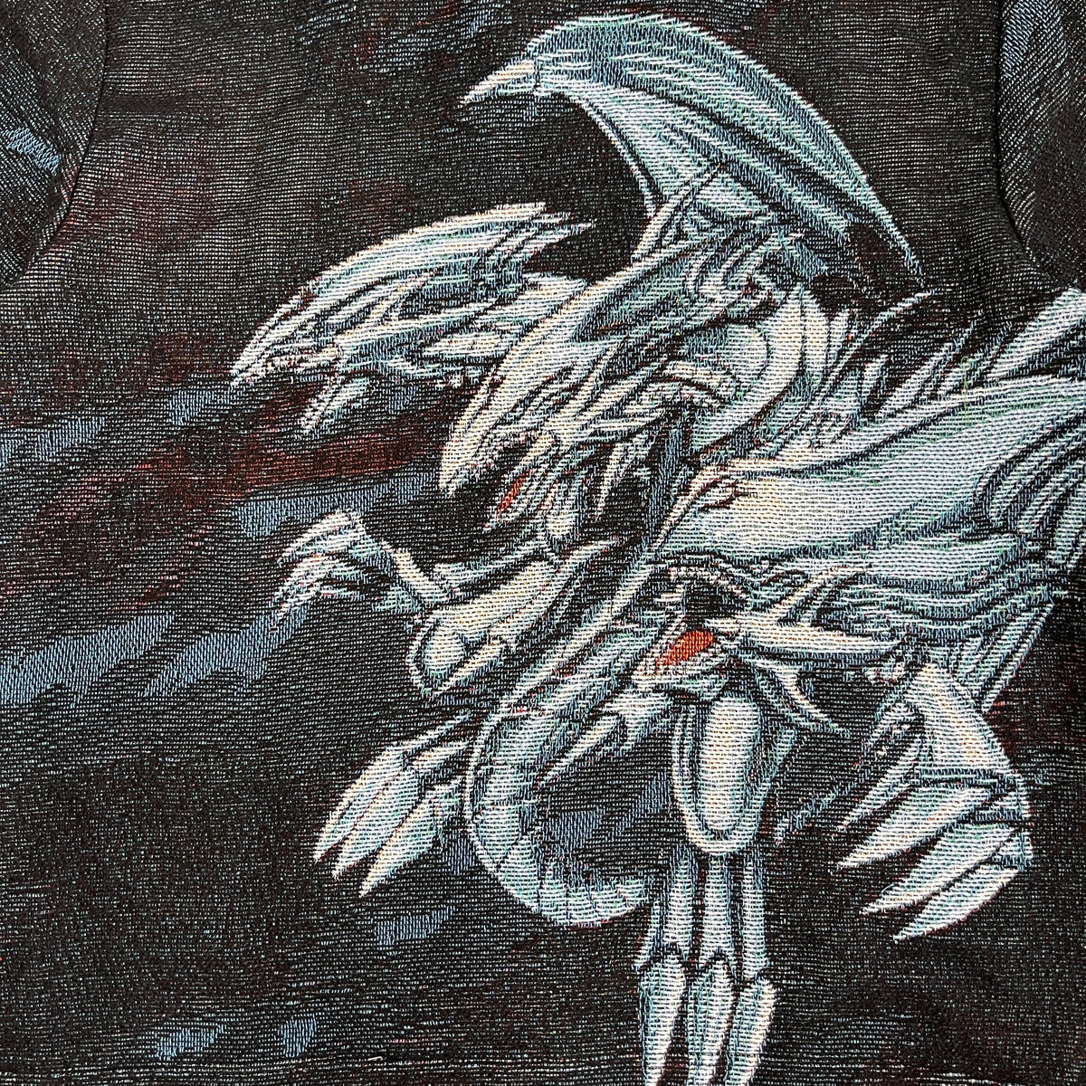 BLUE EYES WHITE DRAGON TAPESTRY TEE