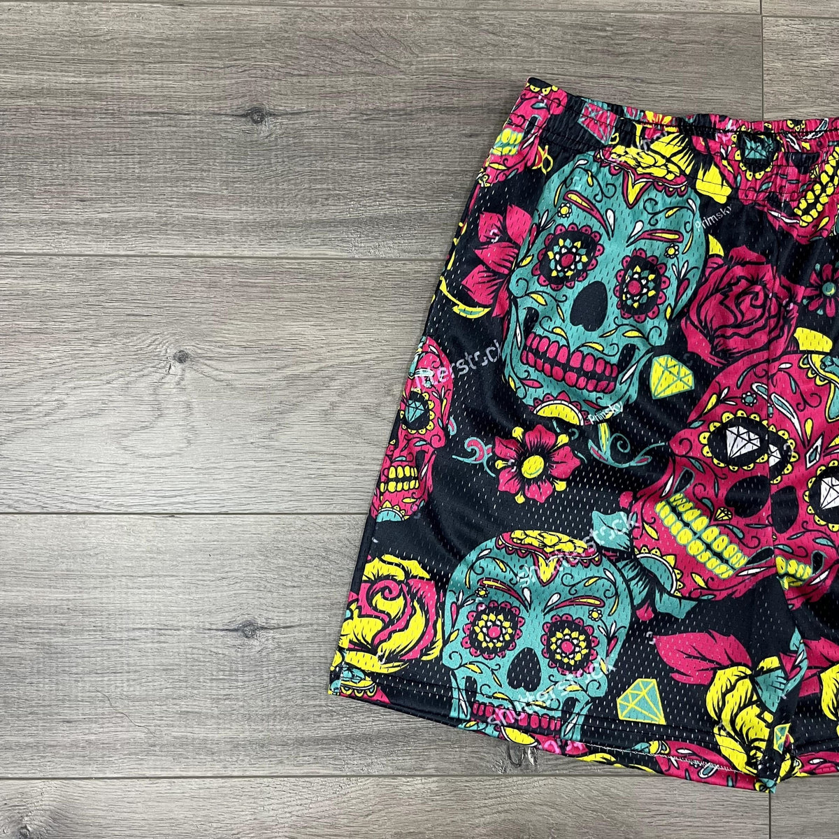 COLORFUL SKULL MESH SHORTS-8694