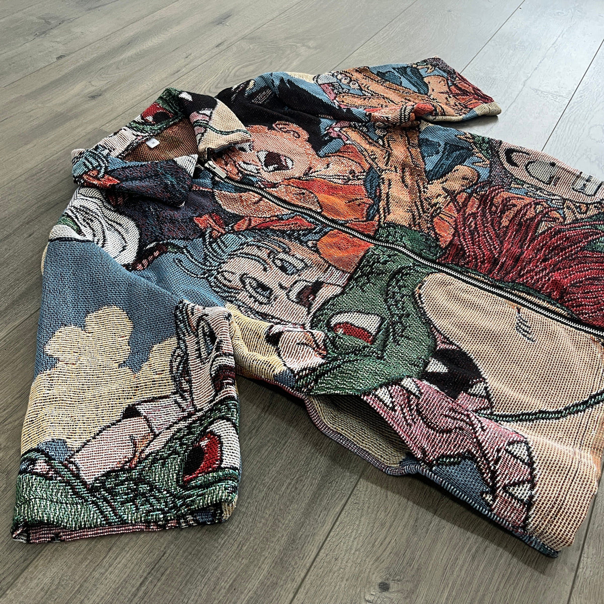 DRAGON TAPESTRY TEE