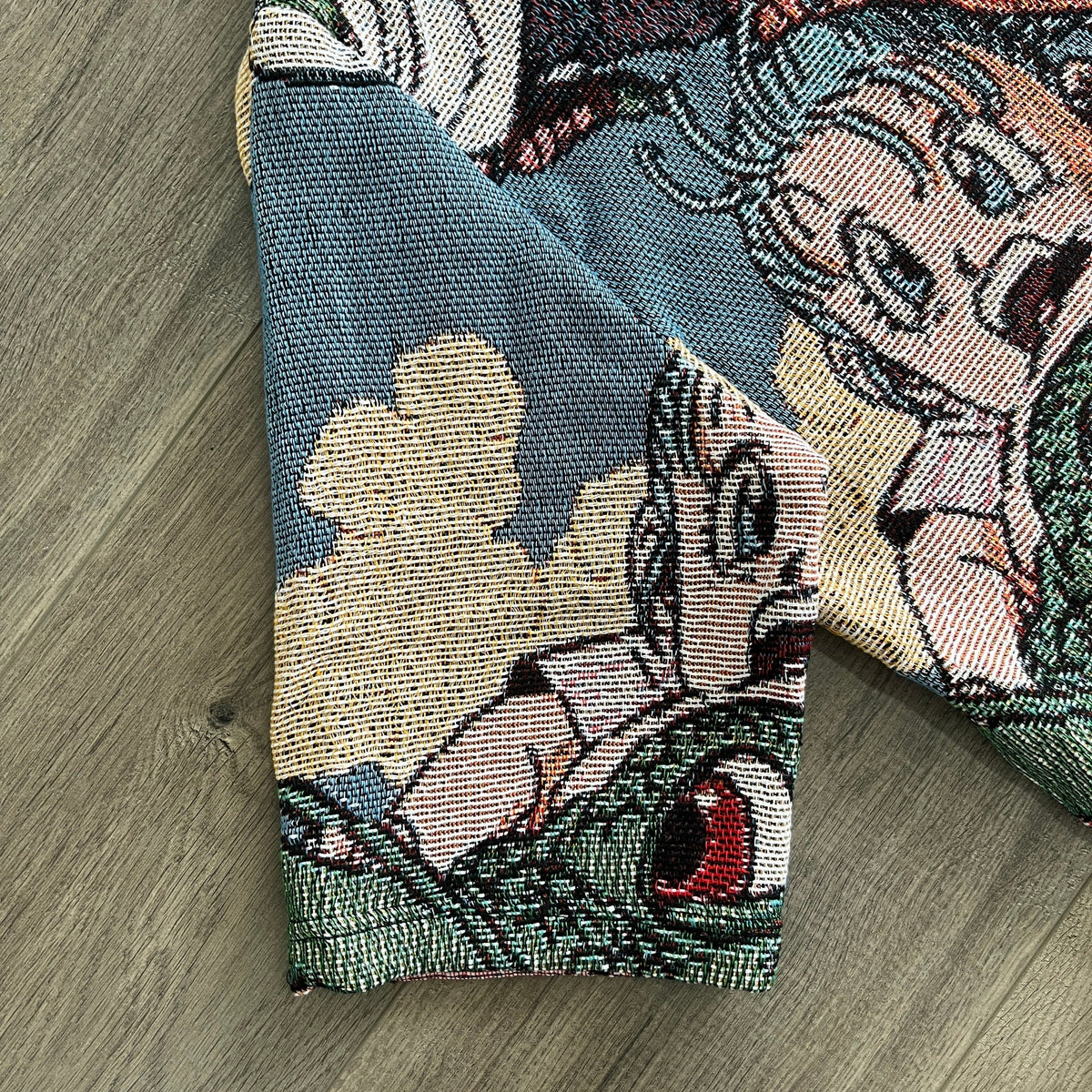 DRAGON TAPESTRY TEE