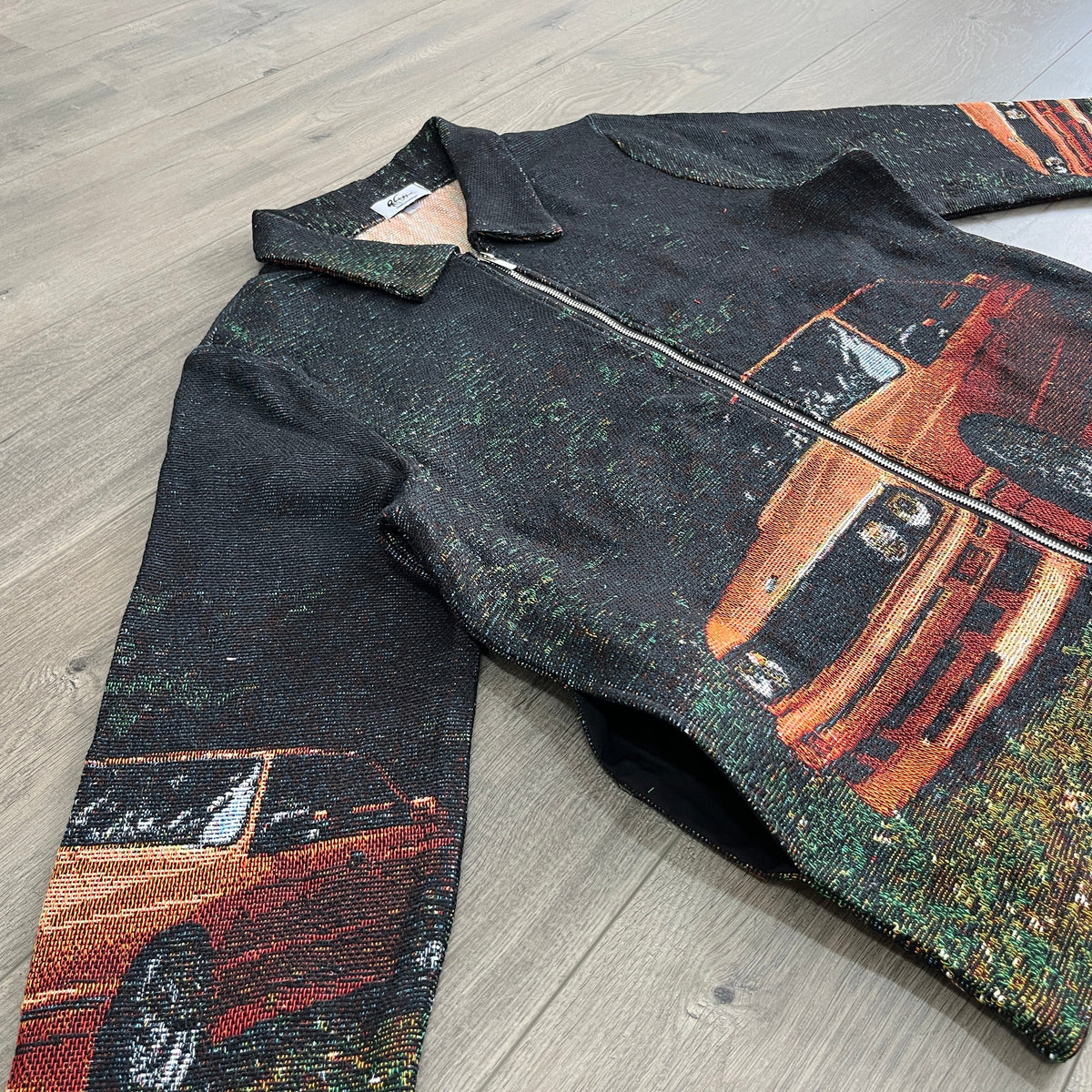 E30 TAPESTRY JACKET