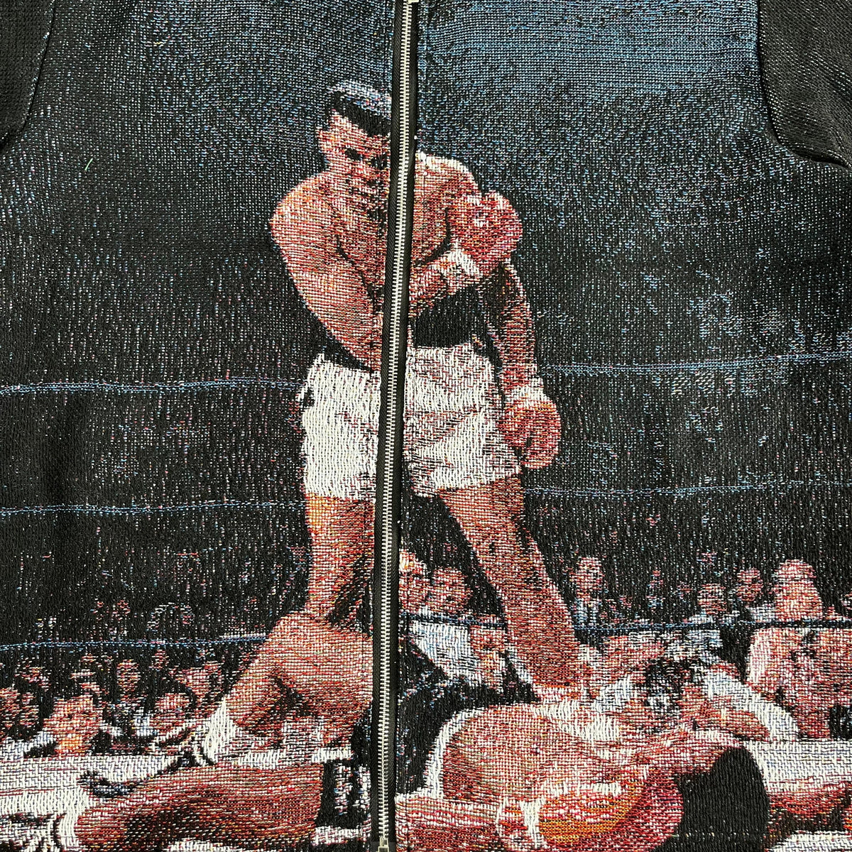 FIGHT TAPESTRY TEE