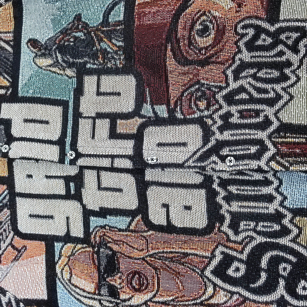 GTA TAPESTRY TEE