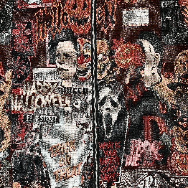HALLOWEEN V2 TAPESTRY TEE