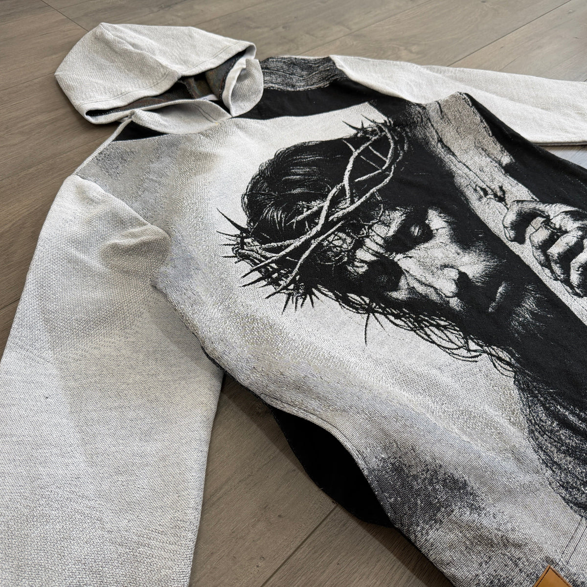 JESUS V3 TAPESTRY HOODIE