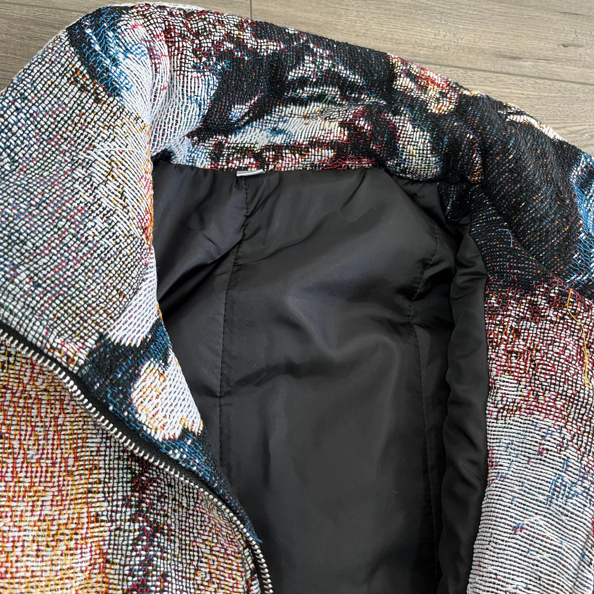 JOKER TAPESTRY COAT