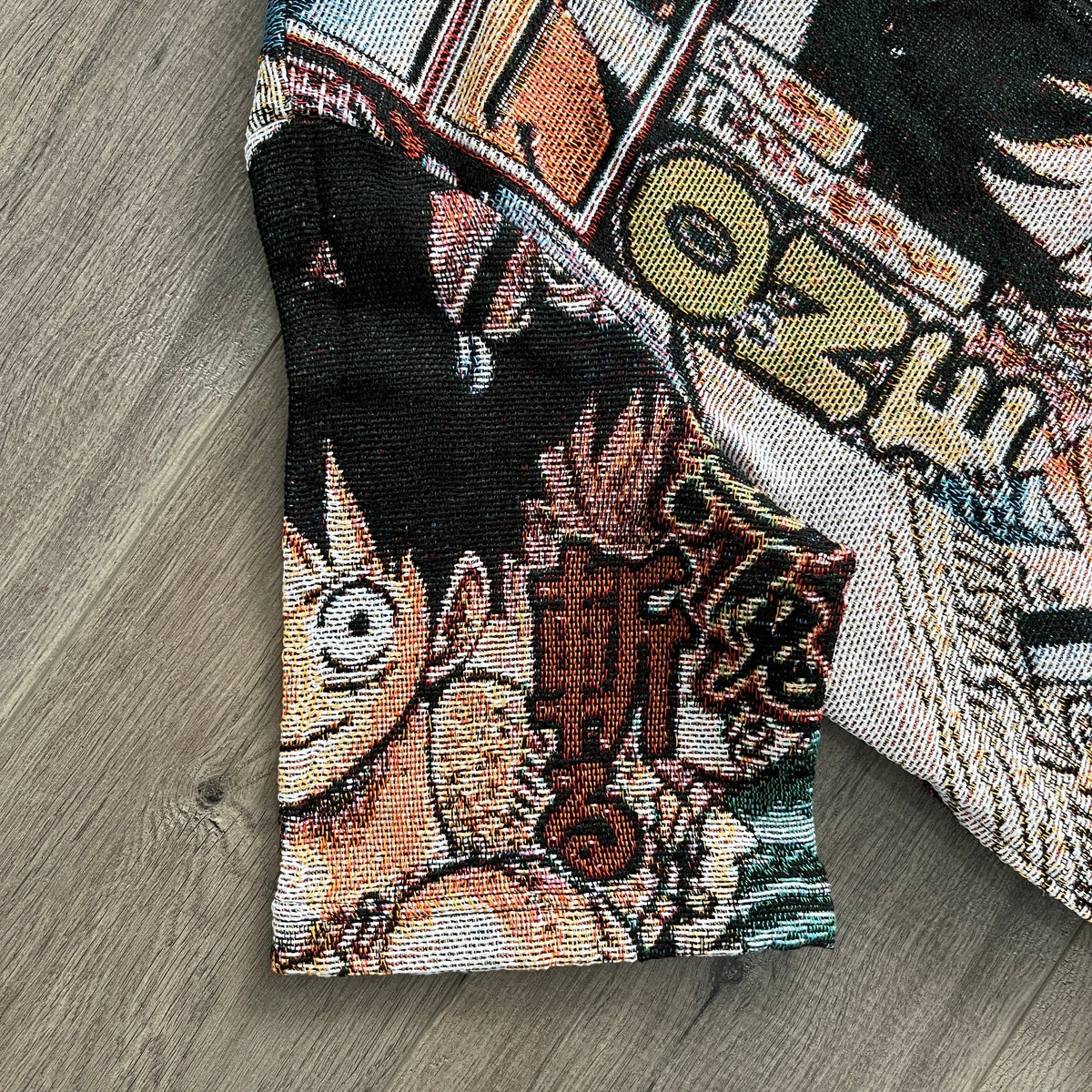 L&Z TAPESTRY TEE