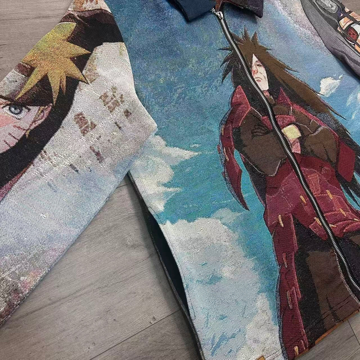 MADARA TAPESTRY TEE