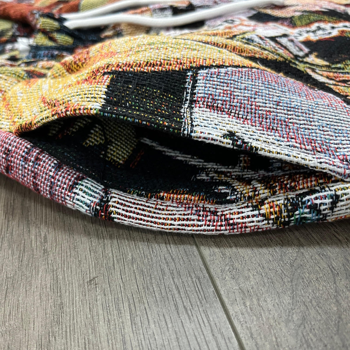 N TAPESTRY SHORTS
