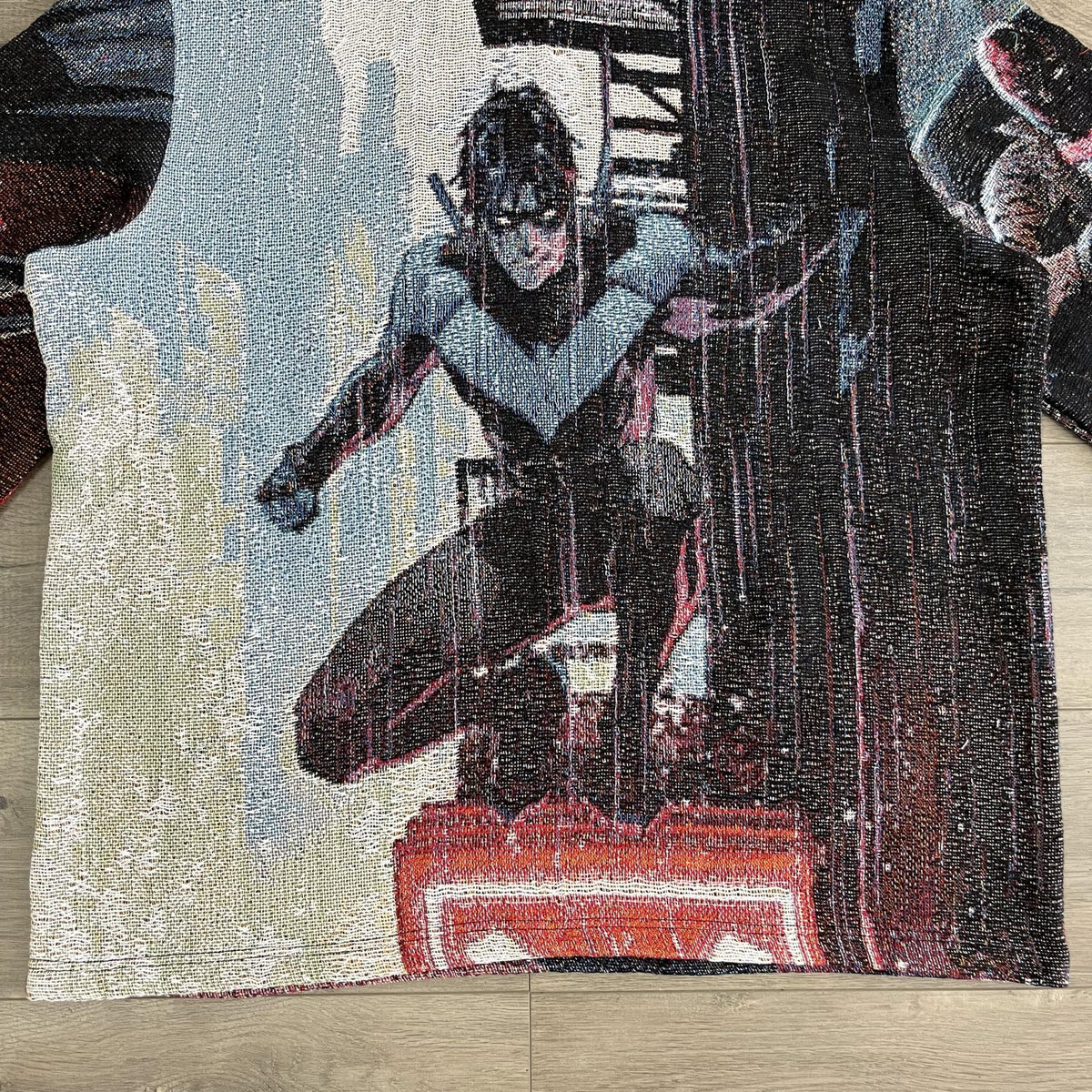 NIGHTWING TAPESTRY TEE