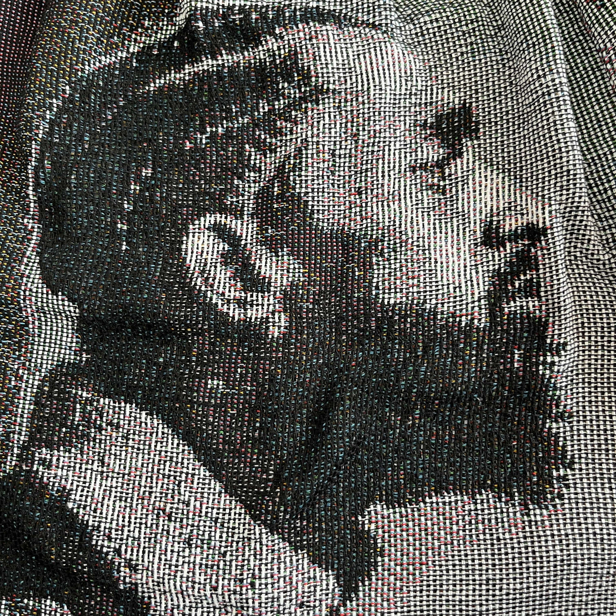 NIP TAPESTRY SHORTS