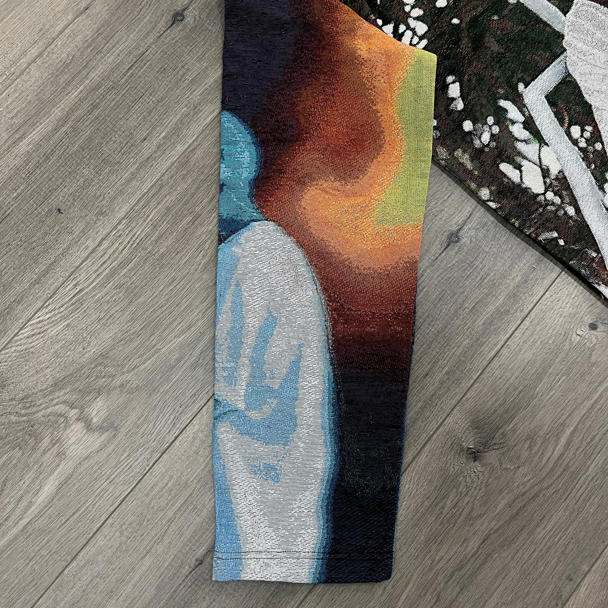 OCEAN TAPESTRY HOODIE