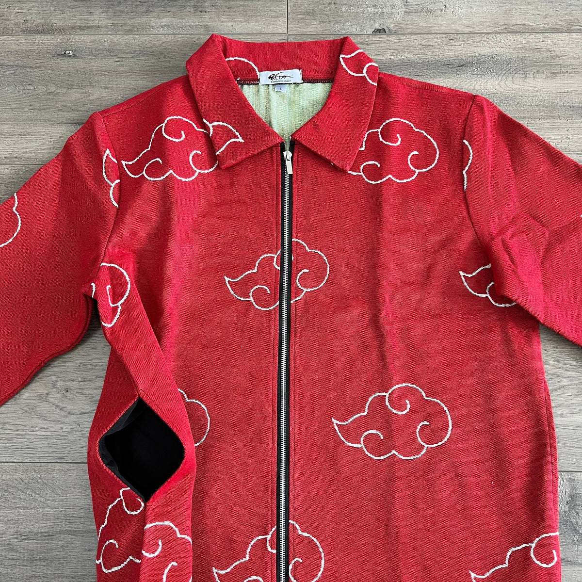 RED N TAPESTRY TEE