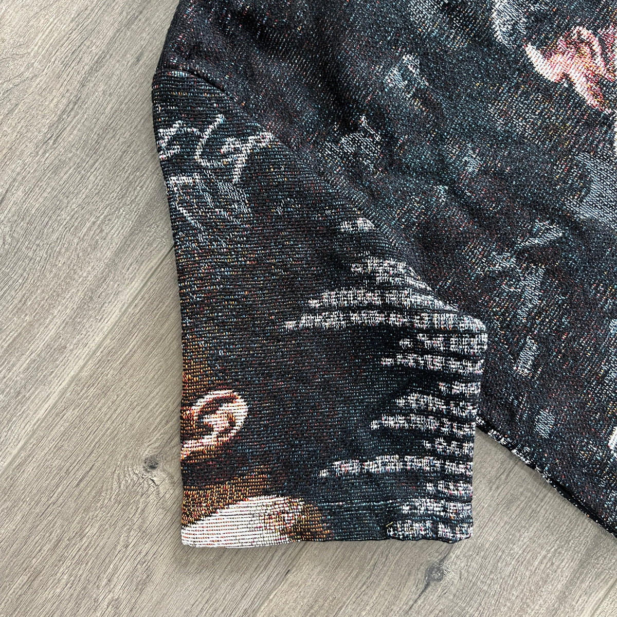 ROD V2 TAPESTRY TEE