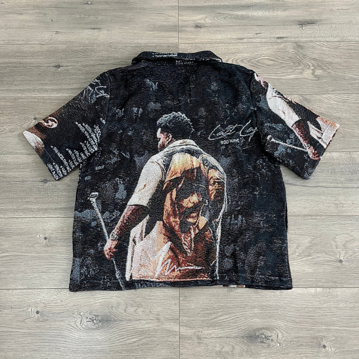ROD V2 TAPESTRY TEE