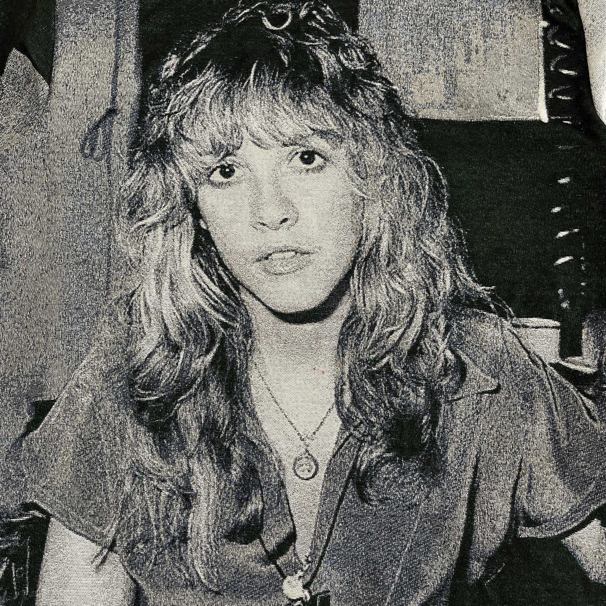 STEVIE TAPESTRY TEE