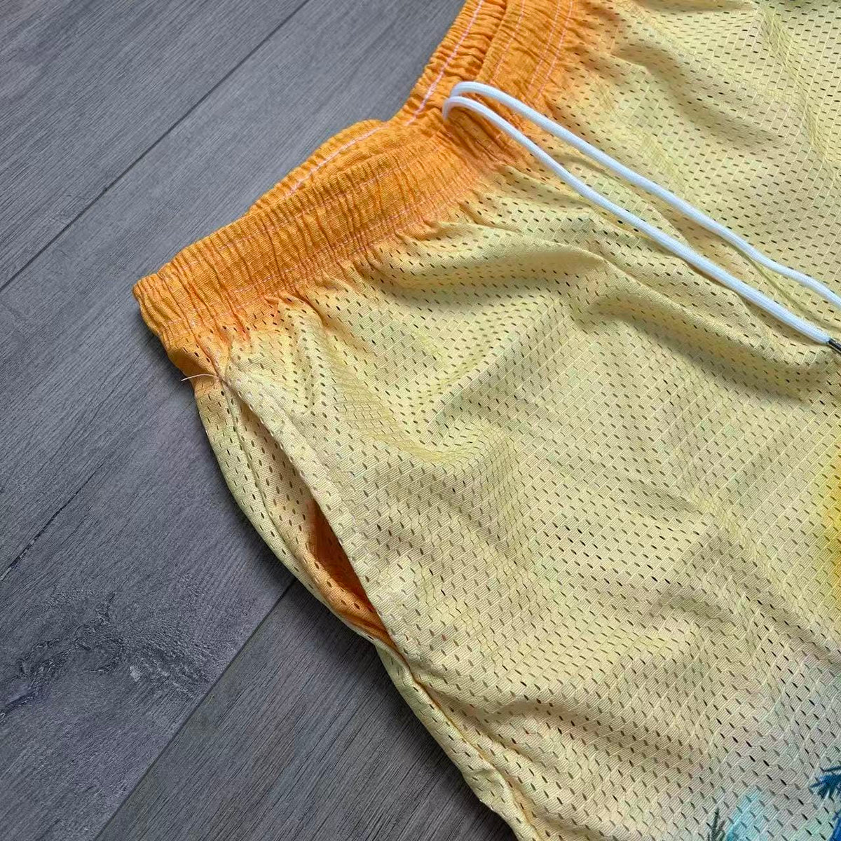SUNSET MESH SHORTS-8806