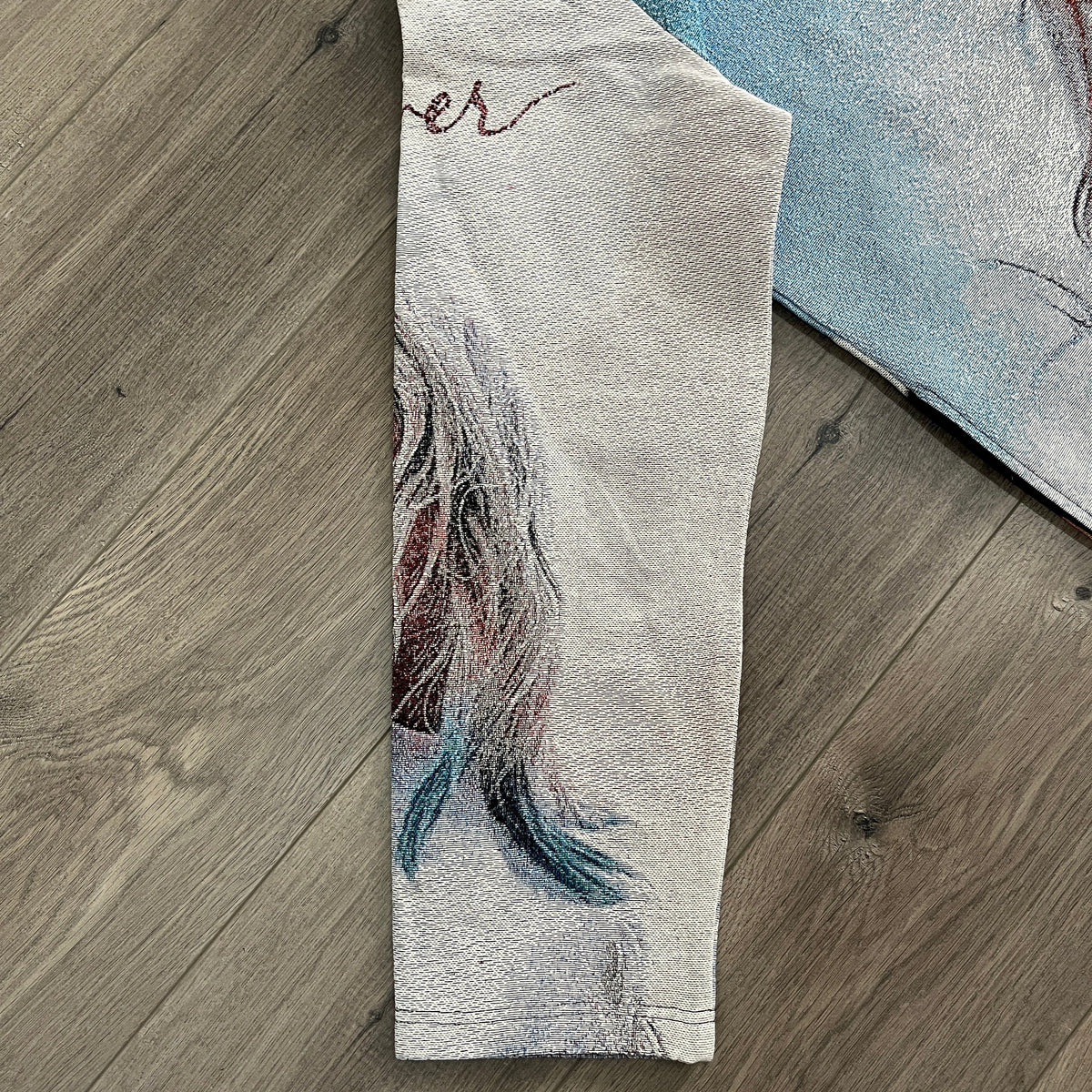 SWIFT TAPESTRY HOODIE