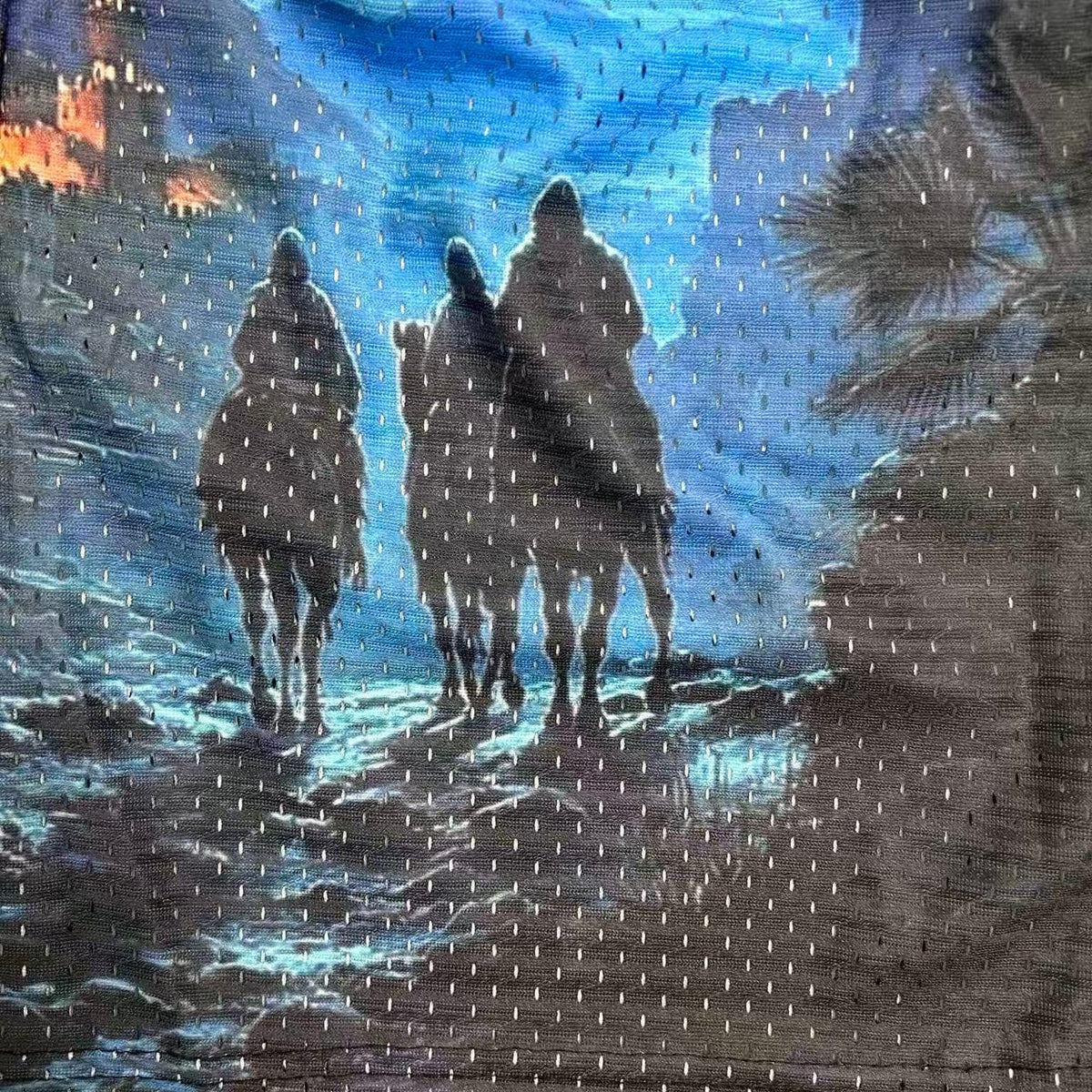 THREE WISE MEN MESH SHORTS-8764