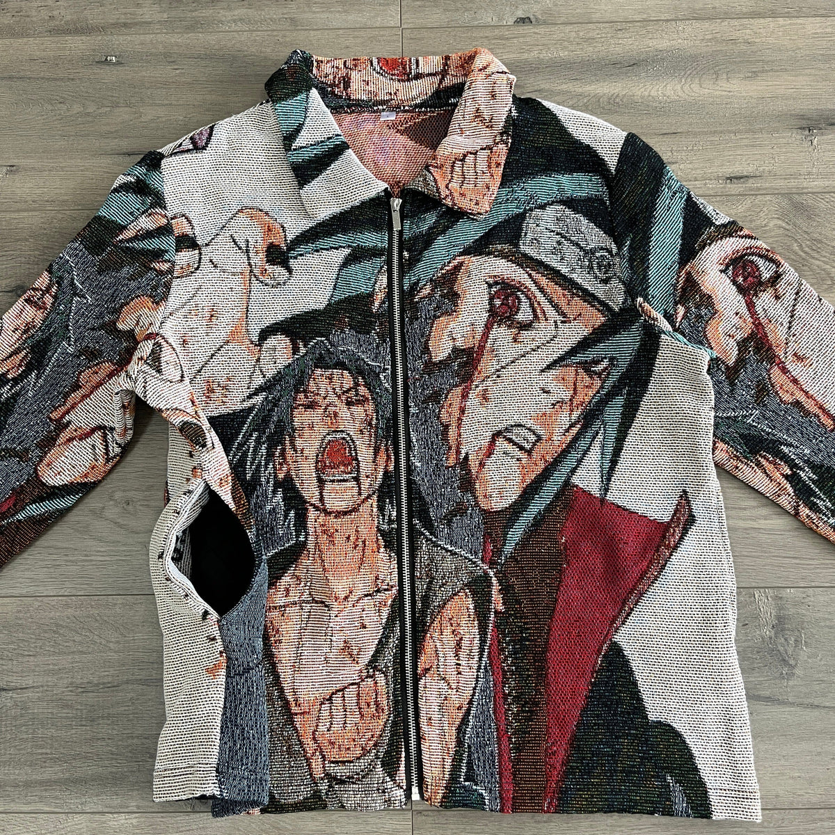 UCHIHA TAPESTRY TEE