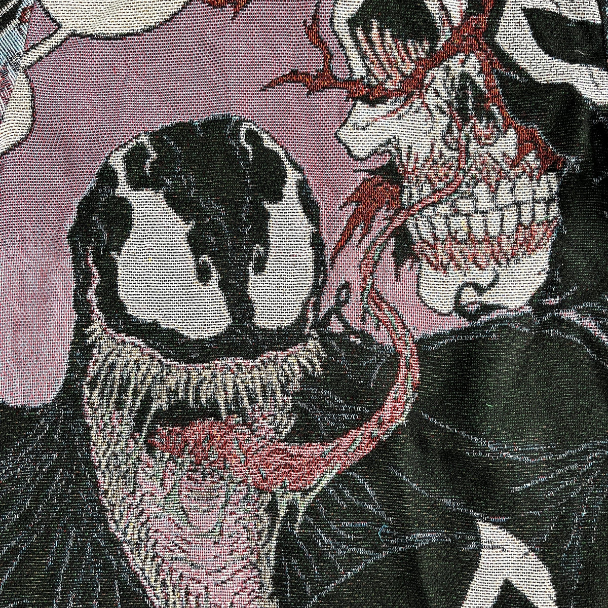 VENOM TAPESTRY TEE